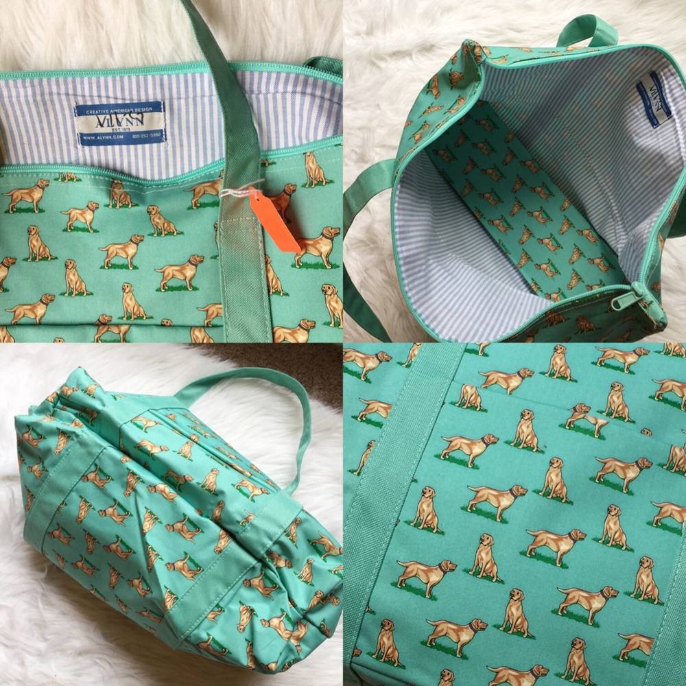 LAST ONE! Alynn Golden Retriever Dog Print Tote - Picture 6 of 6